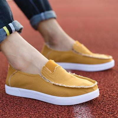 China Slip On 2018 Best Selling Canvas Shoes Casual Shoes Men Canvas Cloth Shoes for sale