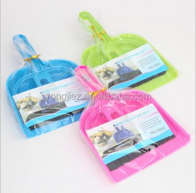 China Beautiful Viable Multifunctional Colorful Mini Clean Dust Small Broom Brush Set with Dustpan for sale