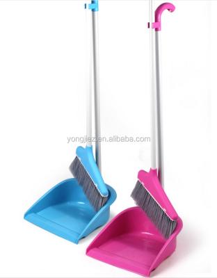 China Wholesale Factory Low Price Home Use Dustpan and Broom Sets for sale