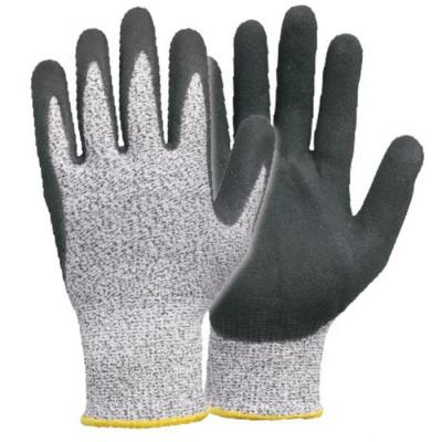 China Cut Resistant 13 Gauge HPPE Working Gloves Sandy Nitrile Coated To Cut Resistant Gloves for sale