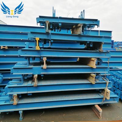 China Easily Assembled Lianggong Elevator Shaft Platform For Project Corewall for sale