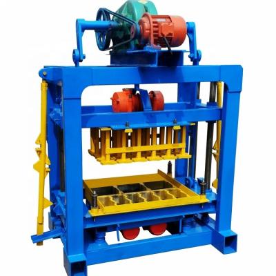 China Building Material Shops Hollow Block Machinery QT4-40 Cement Block Making Machine for sale