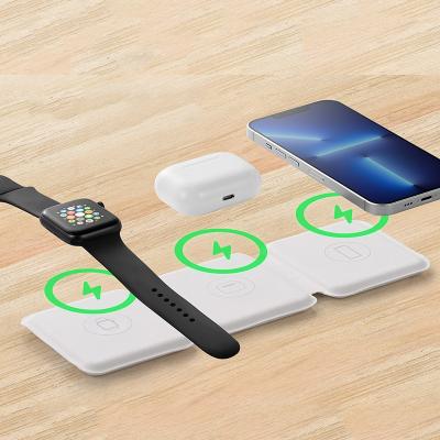 China 15w Foldable Mobile Phone Mag Safe Magnetic 3 in 1 Wireless Phone Charging MagSaf Fast Wireless Chargers for iPhone iwatch Airpods for sale