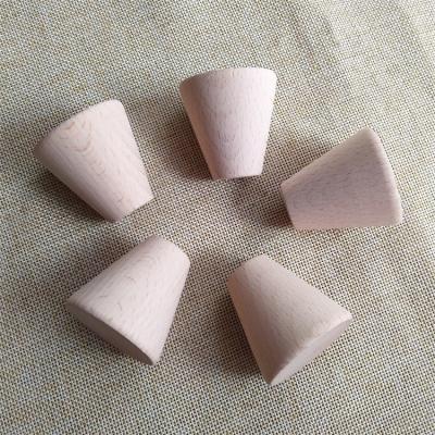 China Natural Unfinished Solid Beech Wooden Bottle Stopper Wood Stopper 40x40x20mm for sale