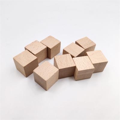 China Building Toy Wooden Cubes 2cm Well Polished Natural Beech Wood Blocks Custom Wooden Blocks for sale