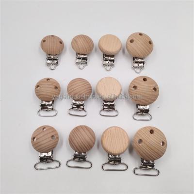 China Natural Beech Wood Pacifier Clip Baby Wooden Pacifier Clips Accessory Nursing Clips DIY Dummy Pacifier Chain for sale