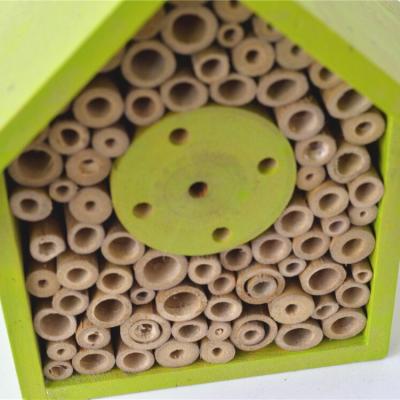 China Large Breathable Native Bee and Mason Bee House | Hollow tubes made of bamboo and flame-treated wood for sale