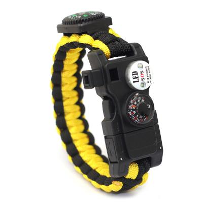 China Hot Wholesale Sports Camping Supplies Whistle Compass Wristband, Daily Use Camping Product 550 Paracord Survival Bracelet for sale