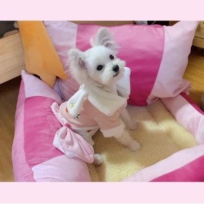 China Breathable Luxury Customizable Rose Cushion Washable Raised Dog Bed for sale