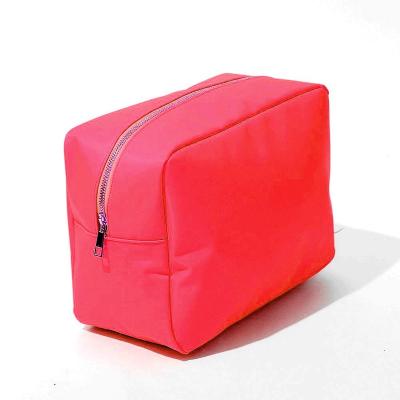 China New Style Square Solid Color Jewelry Cosmetics Waterproof Portable Travel Makeup Case Waterproof Portable Convenient Storage Bag for sale