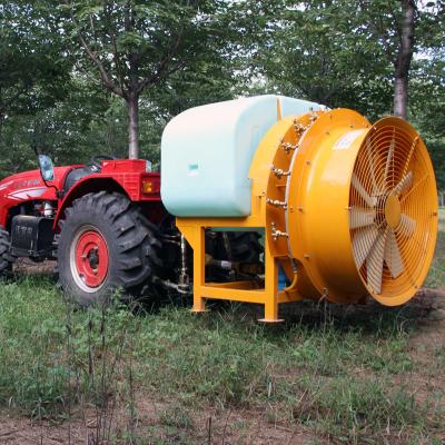 Chine Suspension Petit pulvérisateur de vergers souffleur de brouillard d'air Tracteur Équipement de pulvérisation de pesticides à vendre