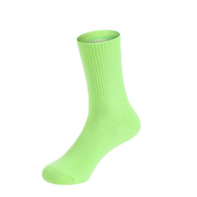 China Fashionable Funny Printed Basketball Socks Men Sports Socks Breathable Custom Black Logo Socks Women Good Quality Custom Tube Socks for sale