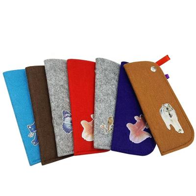 China FashionFelt Glass Case Glass Soft Bag Bagkidsglasses Pouch Felt Carry Glass Bag for sale