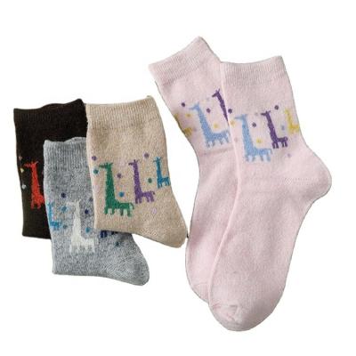 China Female Cute Customization Sweat-absorbent Socks Animal Socks Winter Woolen Giraffe Warm Cartoon Socks for sale