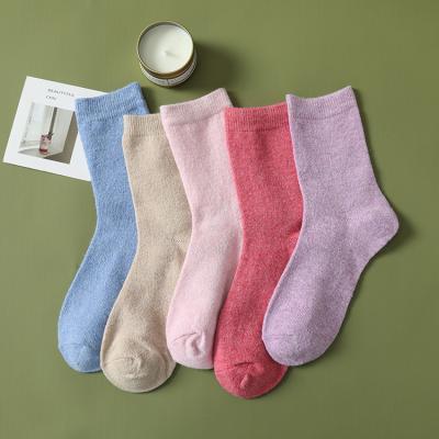 China Top Quality Warm Selling Sweat-absorbent Winter Women's Rabbit's Wool Comfortable Socks for sale