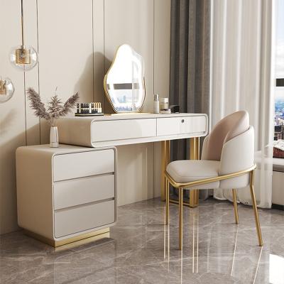 China Light Luxury Extendable Italian Style Vanity Villa Bedroom Makeup Table Makeup Mirror for sale