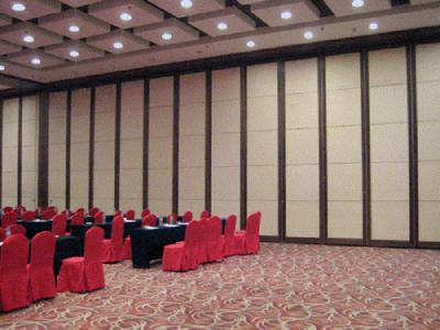 China Customized Movable Soundproof Partition Wall with Aluminium profiles for sale