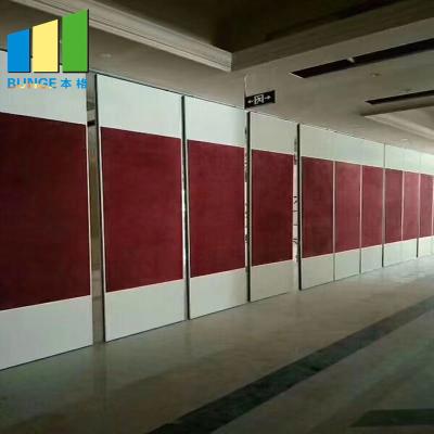 China Restaurant Wooden Soundproof Movable Walls Temporary Acoustic Partition Walls for sale