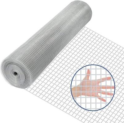 China Fence Mesh High Quality Galvanized Welded Wire Mesh Panel Roll Ranches Farm Enclosures Animal Vegetative Fields Square Cutting Welding for sale