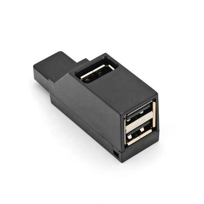 China O costume dá forma a 3 em 1 cubo de alta velocidade do Usb 2,0 dos portos 480Mbps à venda