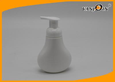 China De ventilator vormde Witte Plastic Kosmetische Flessen/HDPE 300ml Plastic Pompfles Te koop