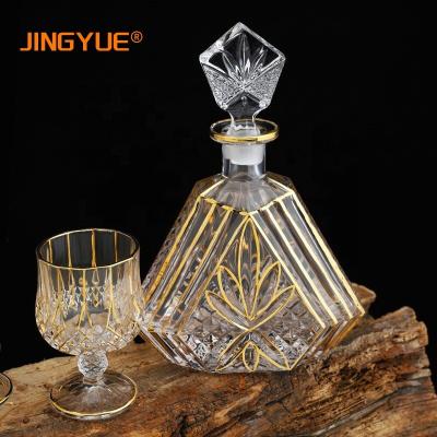 China New JINGYUE Classic Classic/Postmodern Elegant Custom Hand 600ml 20oz Crystal Triangle Whiskey Decanter Lead Free Blown For Vodka Tequila for sale