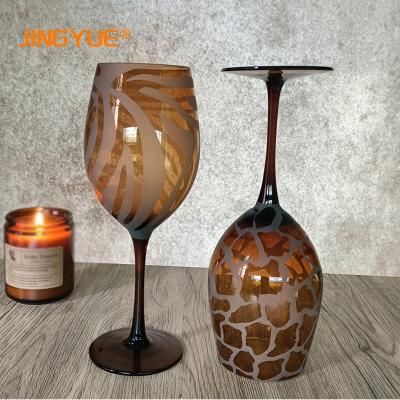 China New Unique Vintage 550ml Amber Goblet Classic/Postmodern Home Party Wedding Custom Engraved Vintage Color Frosted Wine Glass for sale