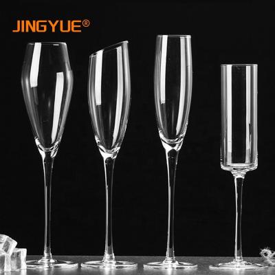 China Elegant Different Reservation Champagne Toasting Flutes Crystal Clear Sparkling Wines Decorative Design Size Stemware For Barware for sale