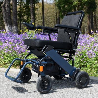 China Folding Motorized Lightweight Wheelchair Aluminum Alloy for sale