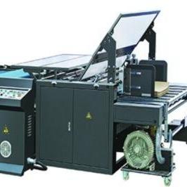 China La máquina semi auto del laminador de la flauta acanaló la cartulina 9kw 6000pcs por hora en venta