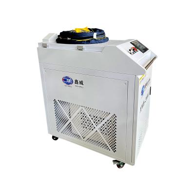 China Kleine metalen handbediende fiberlasersnijmachine 1kw 1000w Te koop