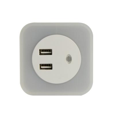 China New Creative Square Shape Plug-in Led Night Sensor Socket Charger Light Smart Plug Led Small Usb Night Light for sale