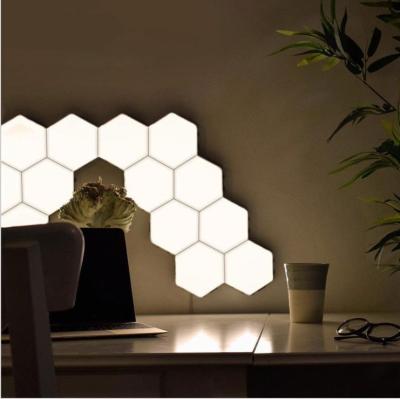 China Creative DIY Party Led Hexagonal Modular Touch Light Lamps Home Decor Magnetic Touch Lights for sale