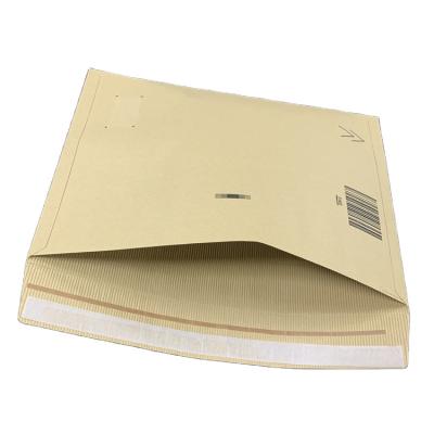 Cina New Strong Glue Adhesive Corrugated Paper Packaging 100% Fully Degradable And Environmentally Friendly Shipping Bags in vendita