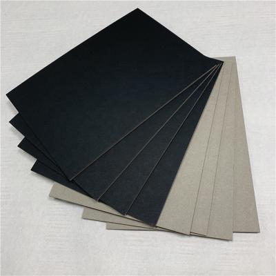 Κίνα Anticurl Thickness 1-3mm Laminated Black Cardboard Cardboard Gray Back For Boxes προς πώληση