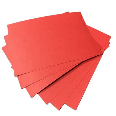 Cina Professional Recyceld Color Cardboard Paper Specialty Moisture Proof Red Blue Black Paper For Cards in vendita