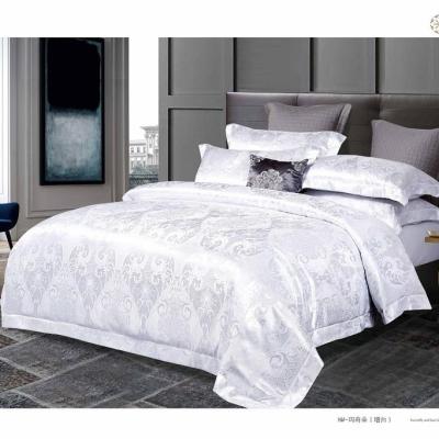 China New CLASSIC Flower Design Printed High Quality Soft Polyester Fabric For Luxury Bed Linen for sale