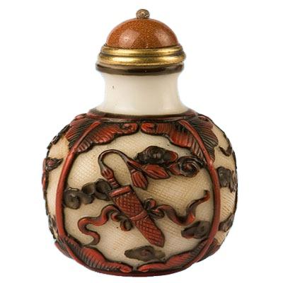 China Wholesale Antique Chinese Glass Snuff Bottle From Europe for sale