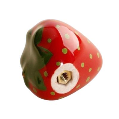 China Modern Custom Home Decor Fruit Strawberry Shaped Ceramic Pull Handle for sale