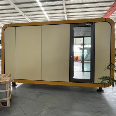 China Glass Room Container Outdoor Midcentury Design Style Space Capsule Homestay Hotel for sale