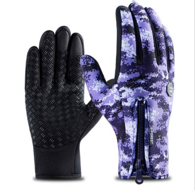 China Touch Screen Thermal Windproof Camouflage Gloves Warm Winter for sale