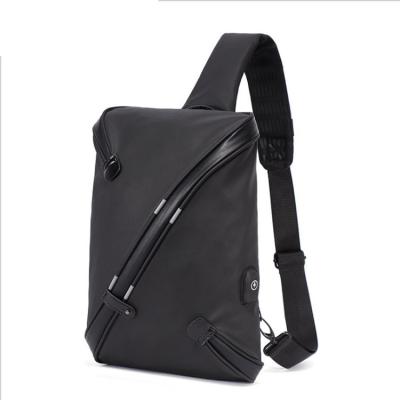 China 2018 Trendy Men's Shoulder Leather Bags With Reflective Stripe for sale