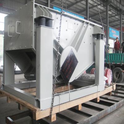 China Vibration Aluminum Cement Plant Linear Sand Grading Machine Dross Vibrating Screen for sale