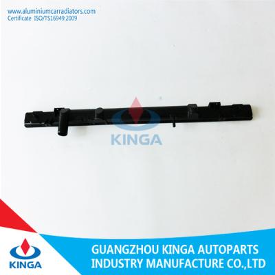 China De Radiator Plastic Tank van MT van MAZDA 6/STENZA '05 op de Dekking van de Tankradiator Te koop