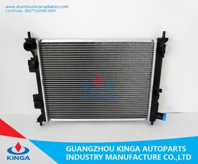 China Grueso de aluminio 16m m de la base del OEM 25310-0U000 de la TA del radiador VERNA de Hyundai con el tanque del calentador en venta