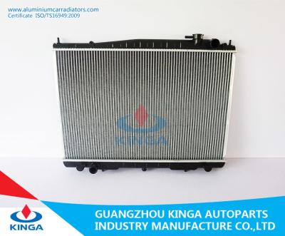 Cina L'automobile parte il radiatore di alluminio per i pezzi di ricambio dell'auto dell'OEM 21410-2S810 di DATSUN TRUCK'97-00 in vendita