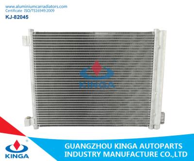 China Kühlsystem-Aluminium-Nissan-Kondensator SONNIGES 13 Soem 92100-1HC3A/921011HC1A zu verkaufen