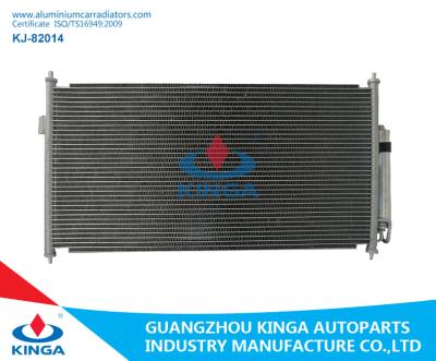 China AUTO-Nissan-Kondensator der X-Spur-T30 2001 Selbst92100-8h300/wassergekühlter Klimaanlagen-Kondensator-Heizkörper zu verkaufen