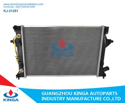 Chine Radiateur 2016 en plastique en aluminium de soudure de refroidissement de Hyundai Elantra/pièces de rechange automatiques 25310-F2100 de voiture à vendre