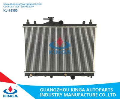 China TS16949 kleine Aluminiumradiator van 2011 Nissan Versa OEM 21460-ED000/Ed100 Te koop